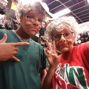 Meet your Posher, Marissa